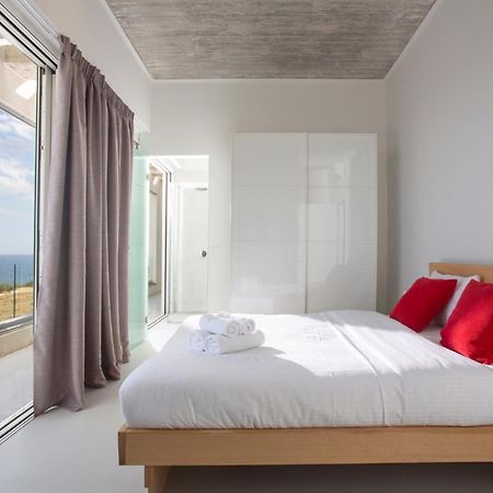 Kuro Beach House - Oceanfront Luxury & 25M Pool Achlia 外观 照片
