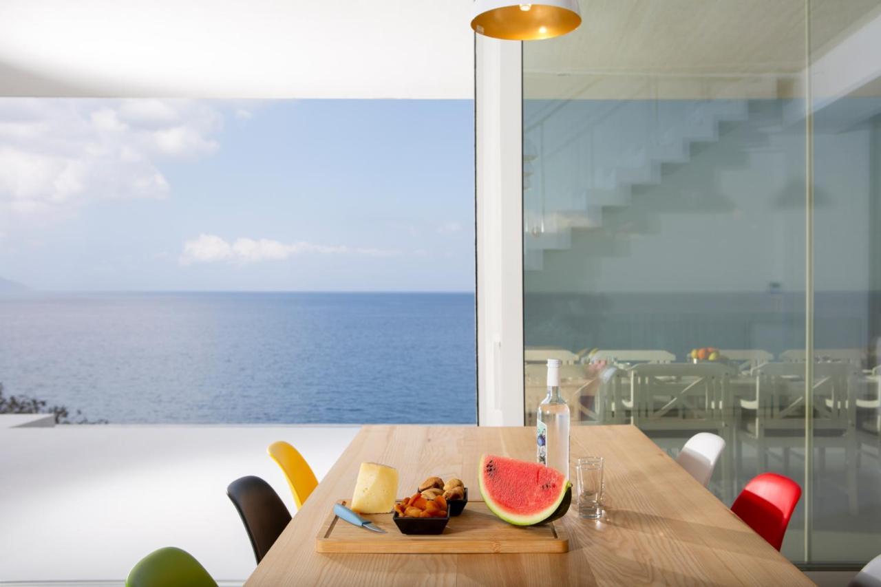 Kuro Beach House - Oceanfront Luxury & 25M Pool Achlia 外观 照片